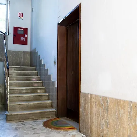 La Certosa - Uno Sguardo Su 아파트